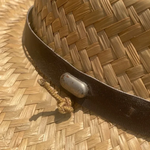 Vintage Classic Straw Straw Hat with Brown Band - Picture 6 of 6